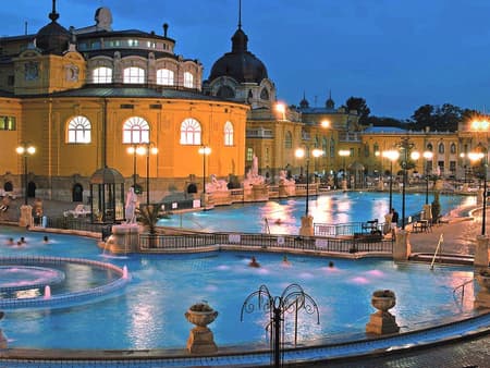 Széchenyi Bath with Massage, Dinner Cruise and optional Open Bar