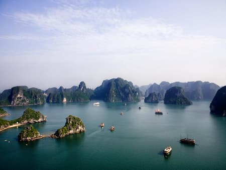 Halong Baai per Weg - Dagtrip vanuit Hanoi City 