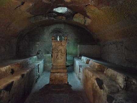 Catacombs Guided Tour with Optional Capuchin Crypt with Audioguide