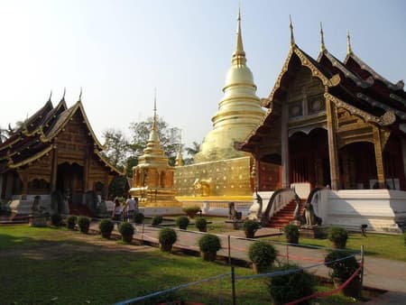 Private Full Day Doi Suthep Temple and City Temples with Lunch