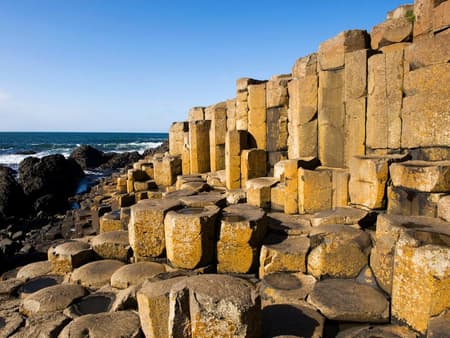 Giant's Causeway and Titanic Experience Tour from Belfast Port