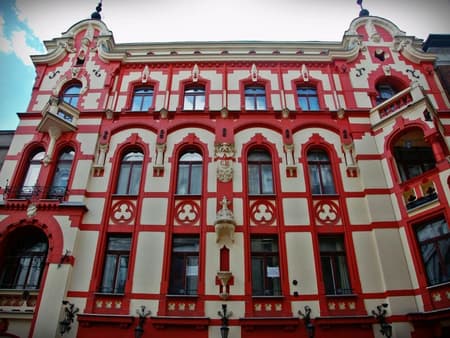 Visit Lodz - Private Walking Tour