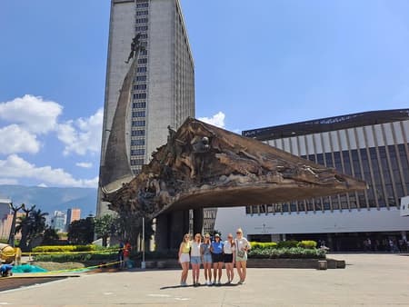 Comuna 13 y Teleférico Aurora - Tour de medio día