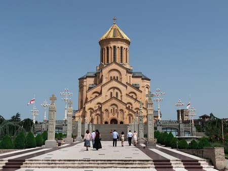 Tbilisi Day Tour: Walking Tour & Panoramic Tour Combo- Private tour