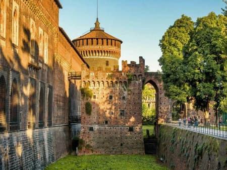 Milan: Sforza Castle Self Guided Tour