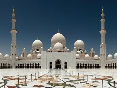 Discover Abu Dhabi - Full-Day Guided Tour