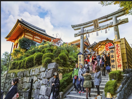 Kyoto World Heritage Grand with Kobe Beef Shabu-Shabu Lunch - Full-Day Tour