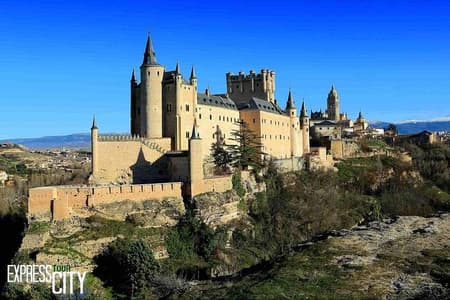 Book Your Trip by Bus to Magic Segovia