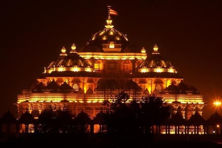 Evening Private Tour of Akshardham Temple
