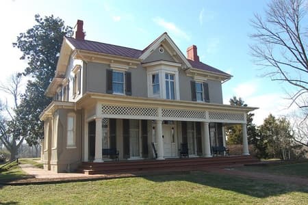 African American History Tour with Museum of MAAHC Admission Ticket