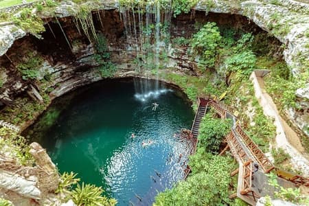 Tour tutto compreso di Chichen Itza, Cenote e Valladolid