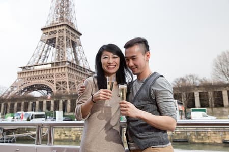 Eiffel Tower Tour with Optional Summit and Seine Champagne Cruise