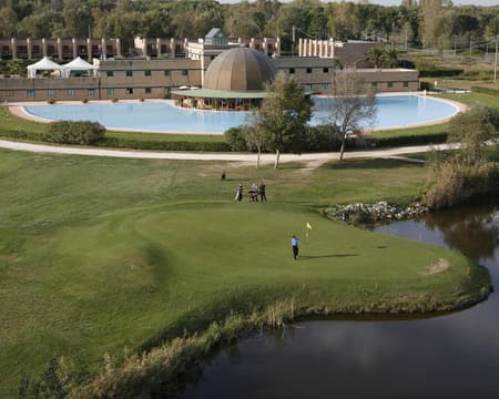 Cosmopolitan Golf Club 