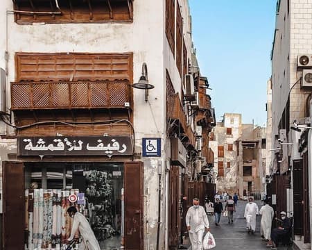 Al Balad Old Town walking tour