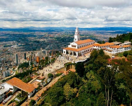 Visita a la Ciudad con Monserrate (Servicio Regular)