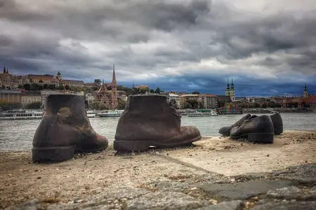 Budapest Private Full Day City Sightseeing Tour Walking or by Car