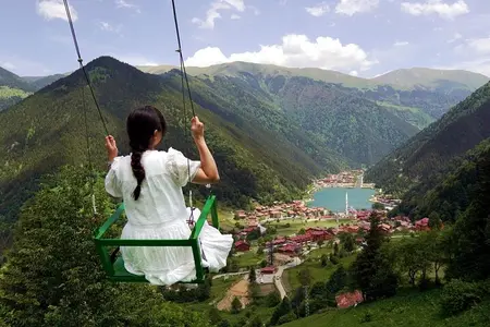 Tour Uzungol: aventura natural de día completo con visita a la fábrica de té