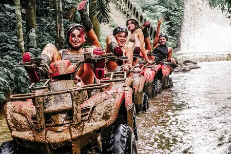 ATV Quad Bike Bali com cachoeira Gorilla Cave e almoço