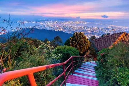 Penang City & Temple Tour With Penang Hill(Fast Lane)