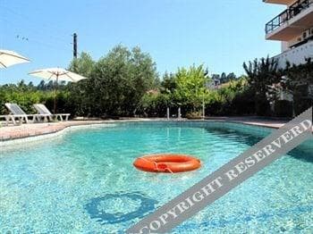 Skentos Hotel