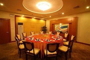 Shanghai Honggang Hotel