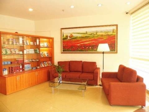 7 Days Inn Shanghai South Xizang Road Subway Stati