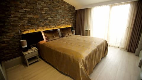 Astek Port Hotel