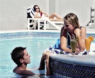 Emirates Concorde Hotel & Suites