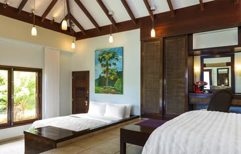 LE MÉRIDIEN FISHERMAN'S COVE, 