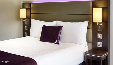 Premier Inn Premier Inn London Hayes, Heathrow (Hyde Park), 