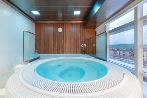 EUROSTARS PALACIO DE CRISTAL, 