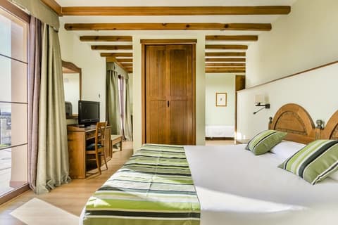 HOTEL RURAL LOS NOGALES, 