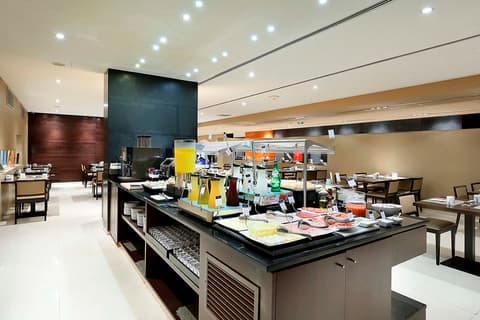 EUROSTARS LISBOA PARQUE, 