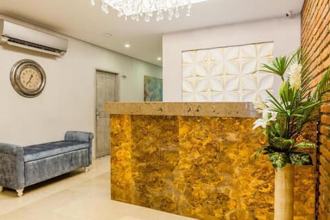 Hotel Boutique Adaz, 