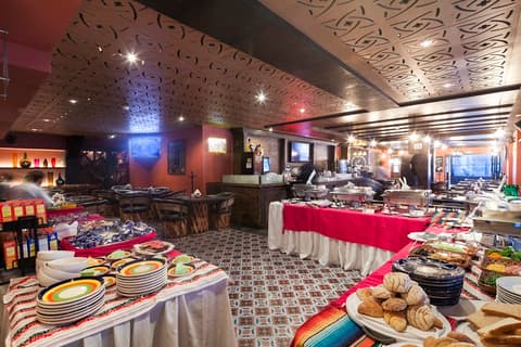 EXE SUITES SAN MARINO, 