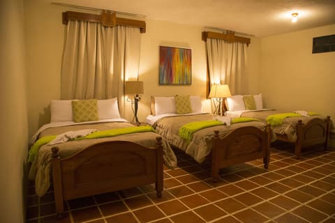 El Carmen Suites, 