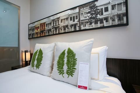 RAMADA BY WYNDHAM SINGAPORE AT ZHONGSHAN PARK