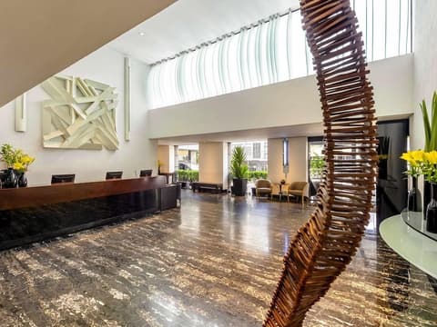 PERGAMON SAO PAULO FREI CANECA