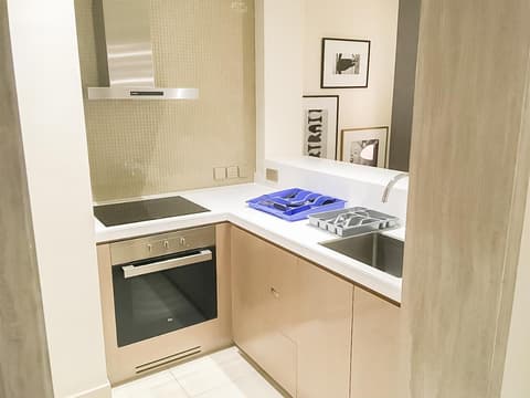 Cosmos Living 1 Bedroom Paramount Hotels