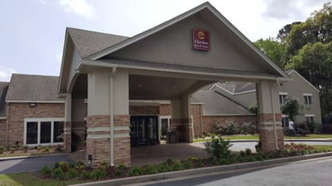 Clarion Inn and Suites