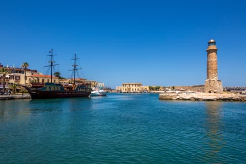 The Labyrinth of Crete