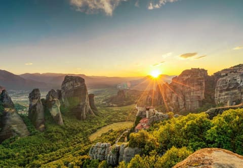 Norte de Grecia con Meteora, Delfos y Tesalónica, tour privado