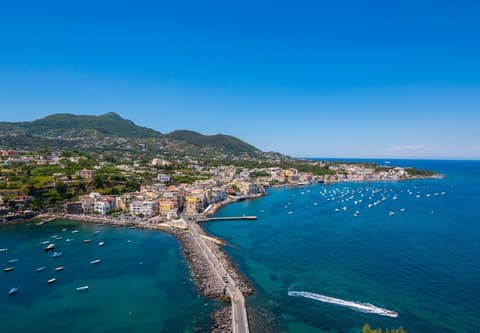 Ischia Wellness Escape privata di 2 giorni: puro relax e felicità termale