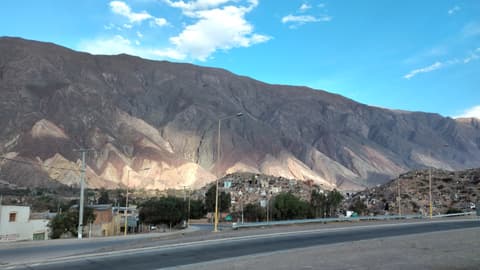 Viaje de 4 Días por Salta: Escapada al Norte de Argentina