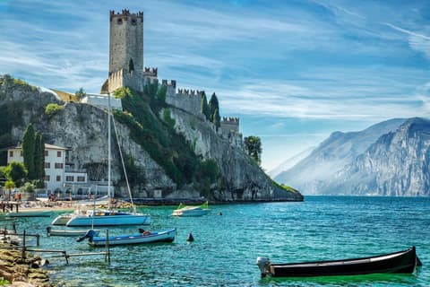 Discovering Garda Lake