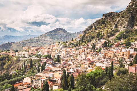 ¡Nuevo! Escapadas Italianas Catania - 1ª Categoría - 3 días / 2 noches 