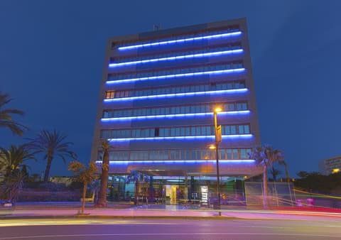 The Ibiza Twiins