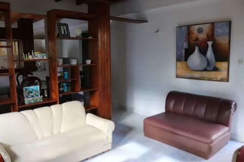 Casa Blanca Welcome, 