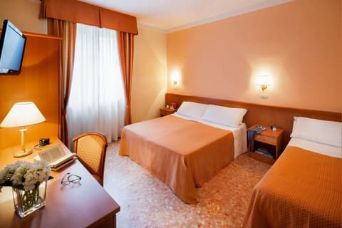 Hotel Centrale Curtis