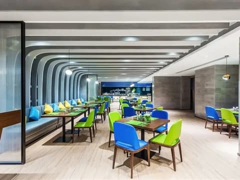 Hampton by Hilton Guangyuan Lizhou Square